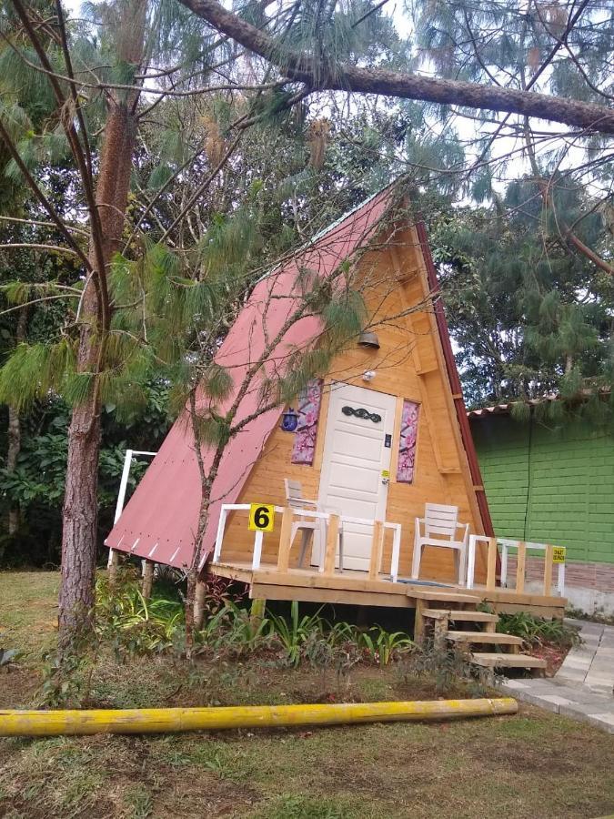 Hospedaje Santaelena -Chalets De Montana- Santa Elena  Esterno foto